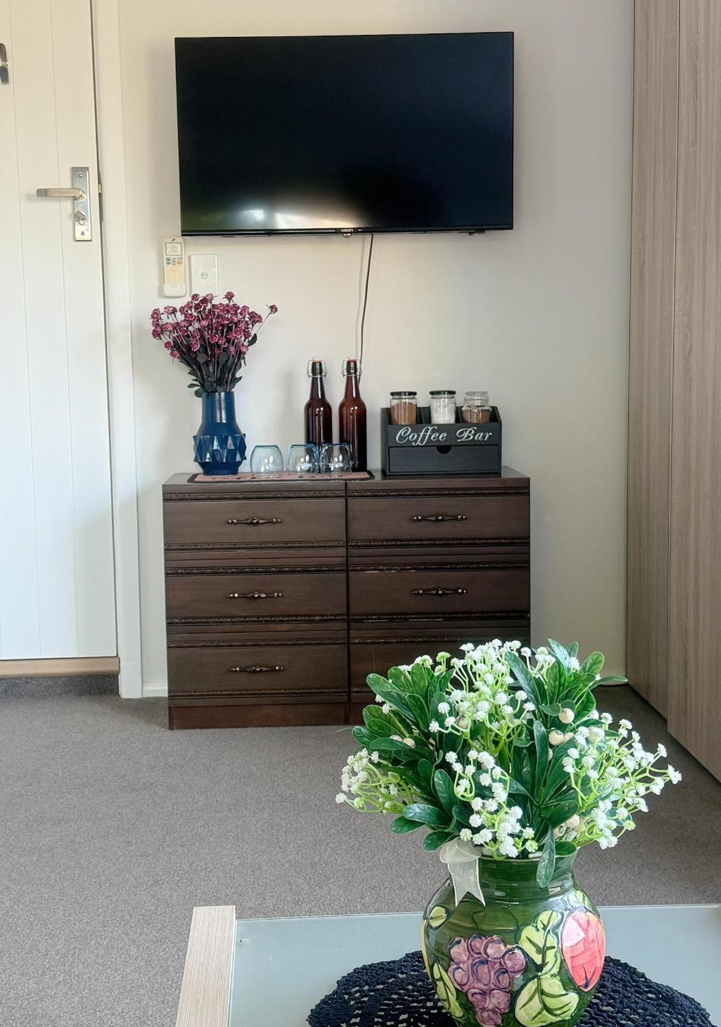 Cozy And Sunny Room Near City To Seapath Christchurch Esterno foto